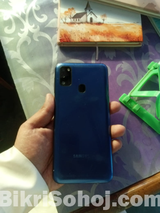 Samsung m21